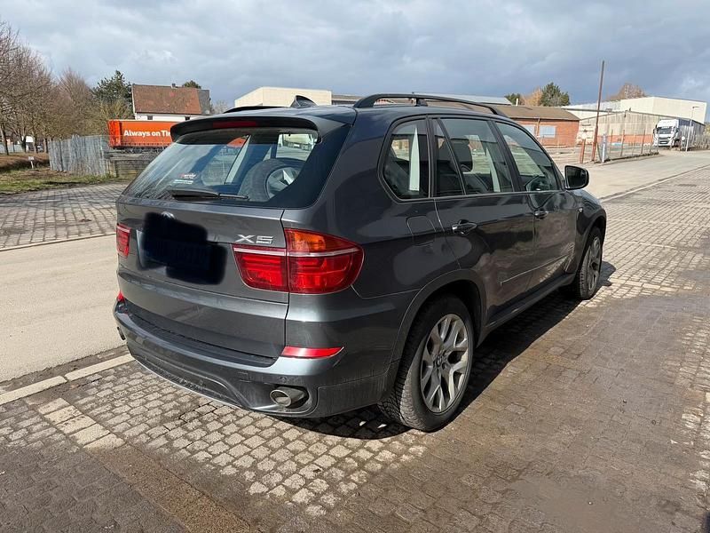 Gebraucht BMW X5 245 PS (180 kW) 2012 Grau SUV