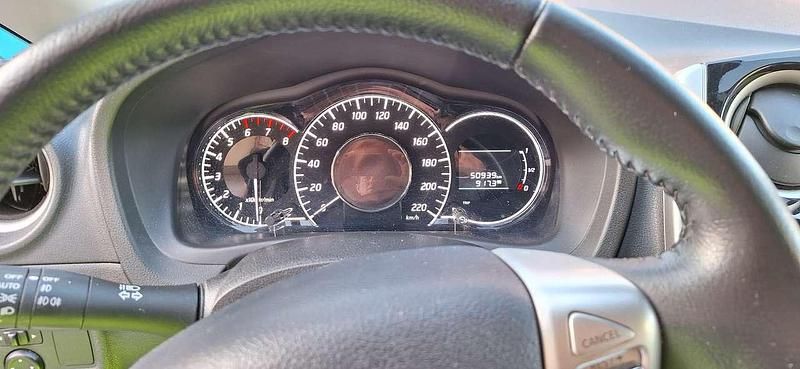 Gebraucht Nissan Note Acenta 98 PS (72 kW) 2016 Silber Kleinwagen