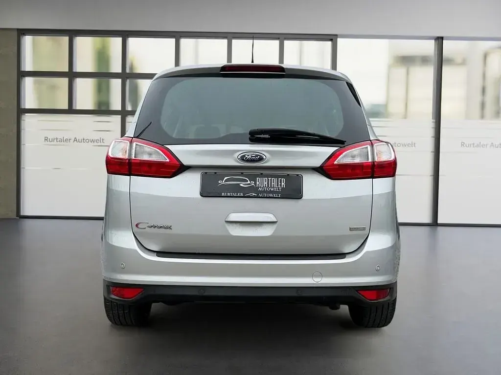 Gebraucht Ford Grand C-Max Titanium 150 PS (110 kW) 2018 Silber Van / Kleinbus