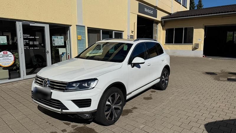 Używany VW Touareg Edition 280 KM (205 kW) 2017 Biały SUV
