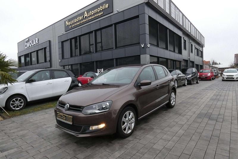 Braun Gebraucht 2013 VW Polo Highline Kleinwagen | 7.999 € (Fairer Preis) - Bild 1/4