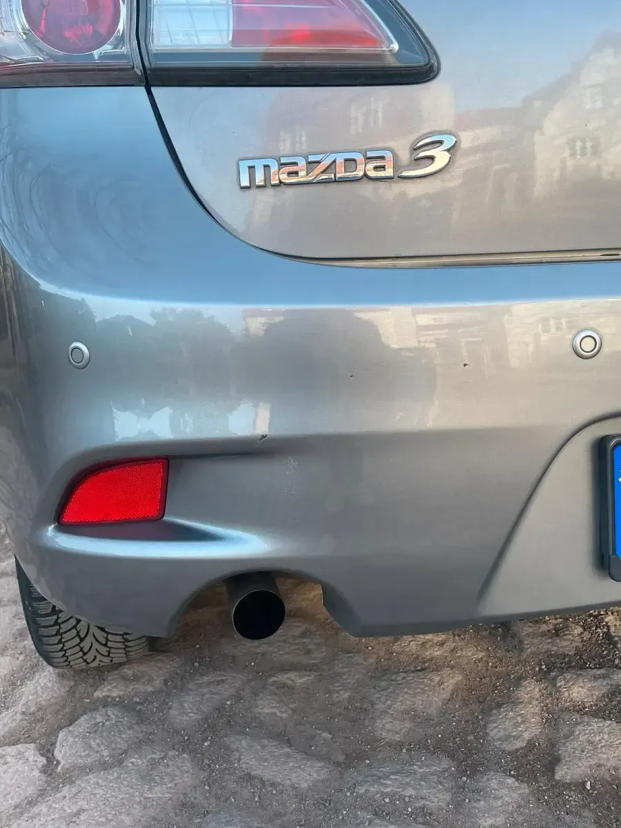 Gebraucht Mazda 3 105 PS (77 kW) 2013 Grau Limousine