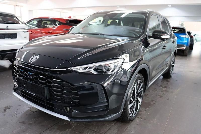 Neu MG ZS Luxury 197 PS (144 kW) 2025 Schwarz Limousine