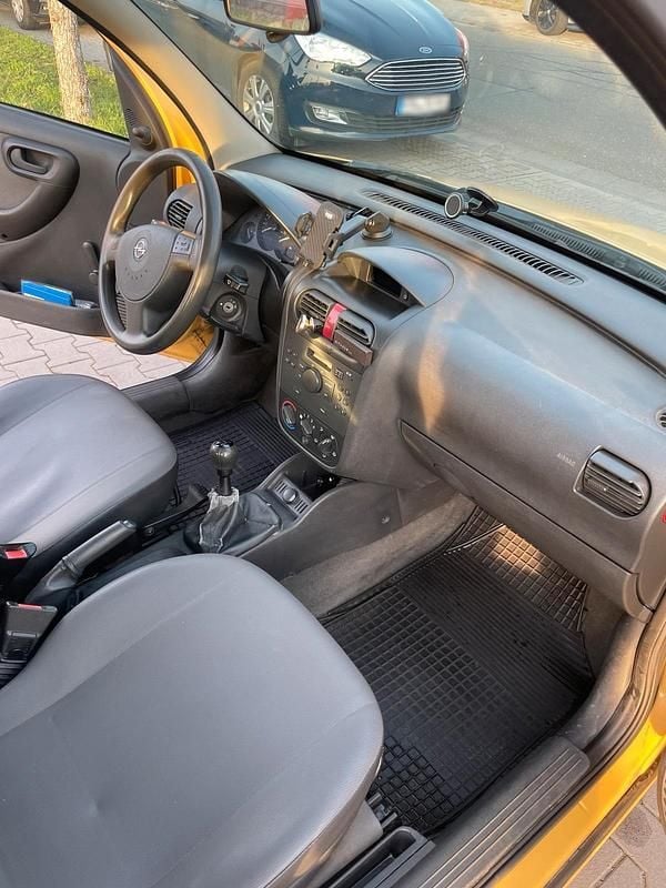 Gebraucht Opel Combo 101 PS (74 kW) 2006 Gelb Van / Kleinbus