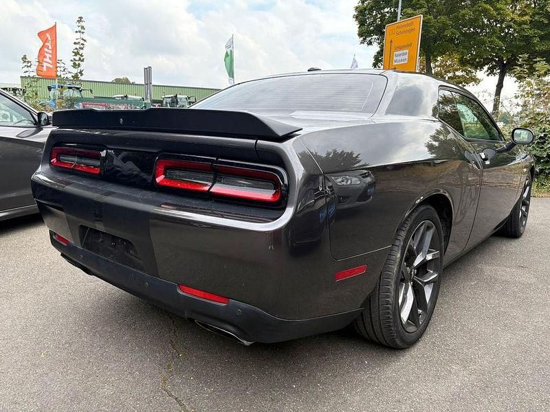 Usata Dodge Challenger 377 CV (277 kW) 2019 Grigio Coupé