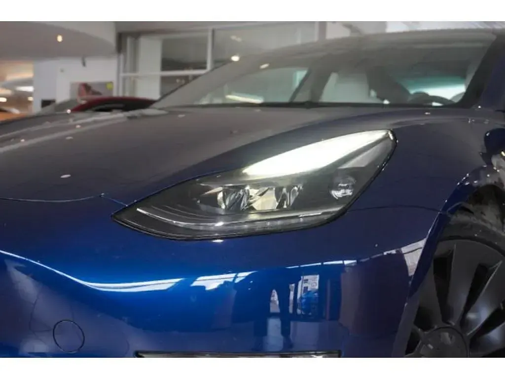 Usata Tesla Model 3 Performance 377 kW (513 CV) 2022 Blu Berlina