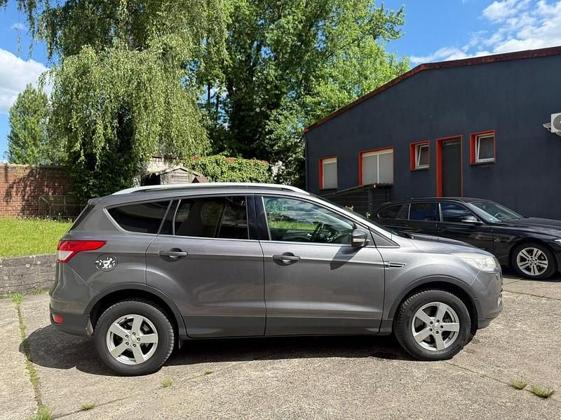 Gebraucht Ford Kuga 163 PS (119 kW) 2013 Grau SUV