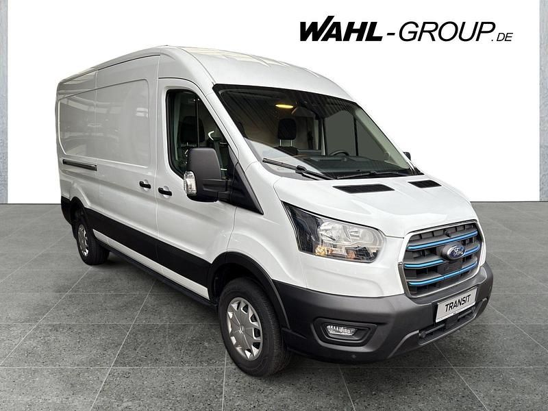 Gebraucht Ford Transit 134 kW (183 PS) 2022 Weiß Van