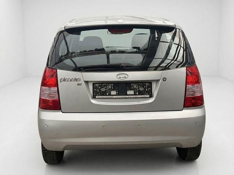 Gebraucht Kia Picanto 65 PS (47 kW) 2004 Silber Kleinwagen