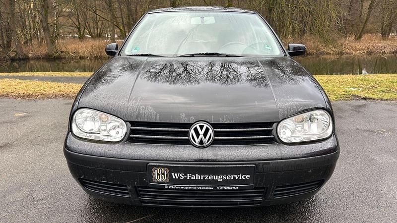 Gebraucht VW Golf IV Edition 75 PS (55 kW) 2002 Schwarz Limousine