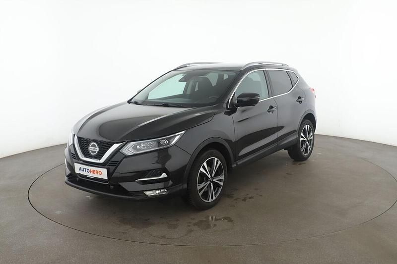 Schwarz Gebraucht 2019 Nissan Qashqai N-Connecta SUV | 19.330 € (Etwas zu teuer) - Bild 1/3