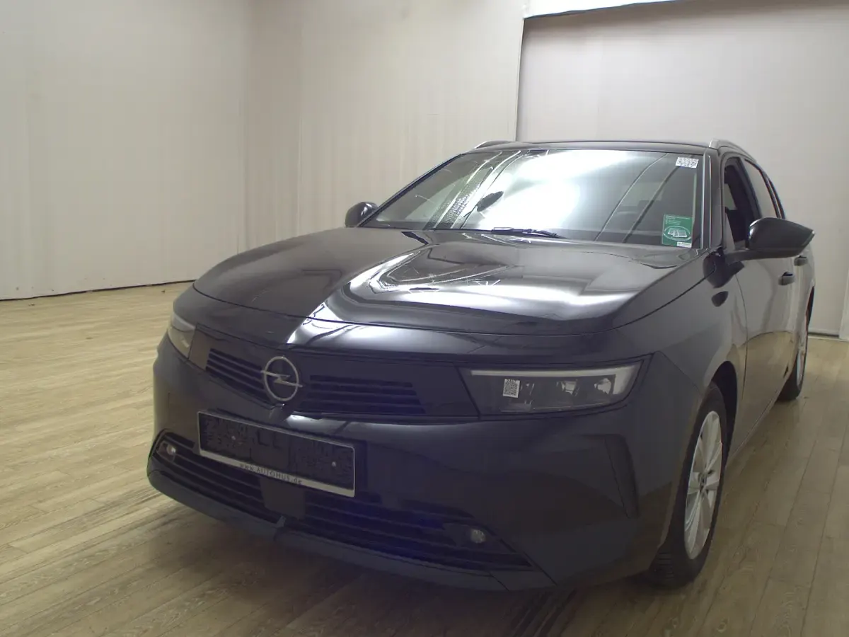Usado Opel Astra Elegance 131 HP (96 kW) 2023 Preto Carrinha