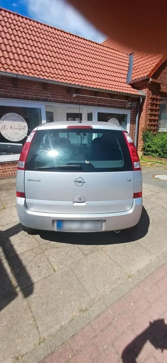 Gebraucht Opel Meriva 101 PS (74 kW) 2003 Silber Van / Kleinbus
