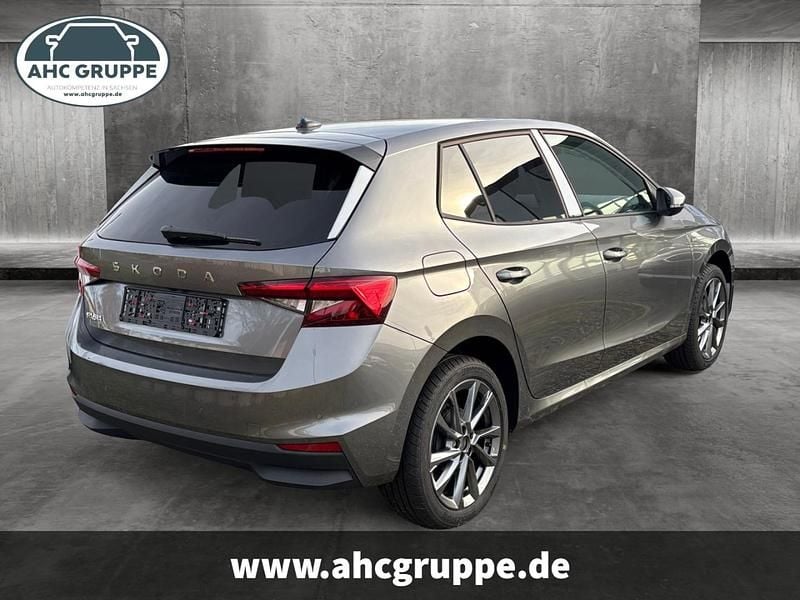 Neu Skoda Fabia Tour 116 PS (85 kW) 2026 Grau Kleinwagen