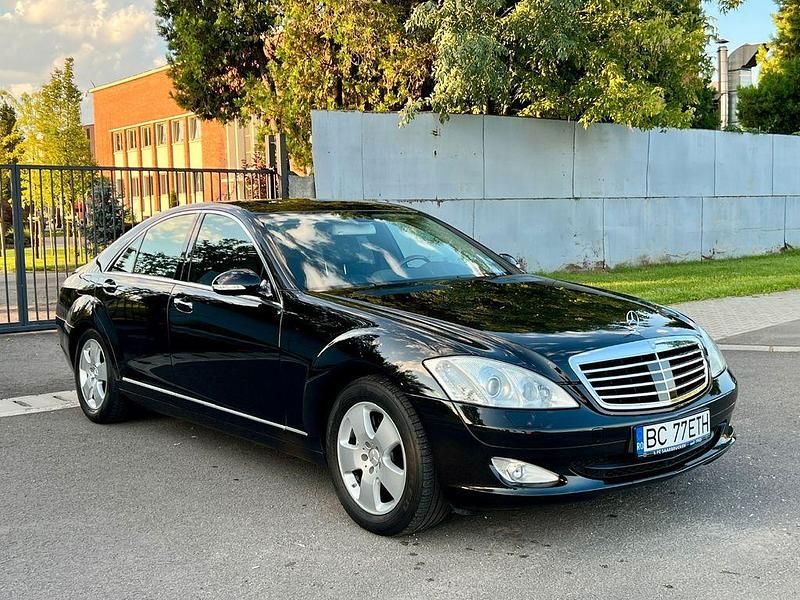 Schwarz Gebraucht 2006 Mercedes S320 Limousine | 9.995 € (Fairer Preis) - Bild 1/4
