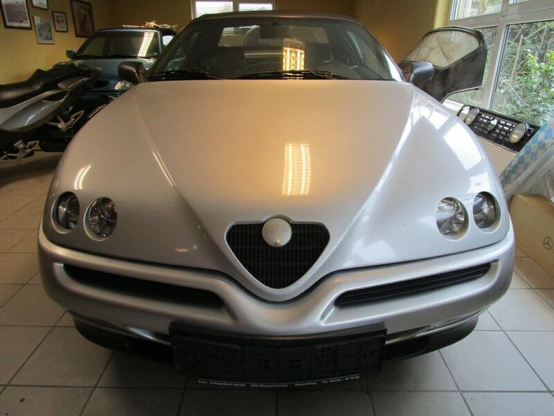 Gebraucht Alfa Romeo Spider 150 PS (110 kW) 1998 Silber Cabrio