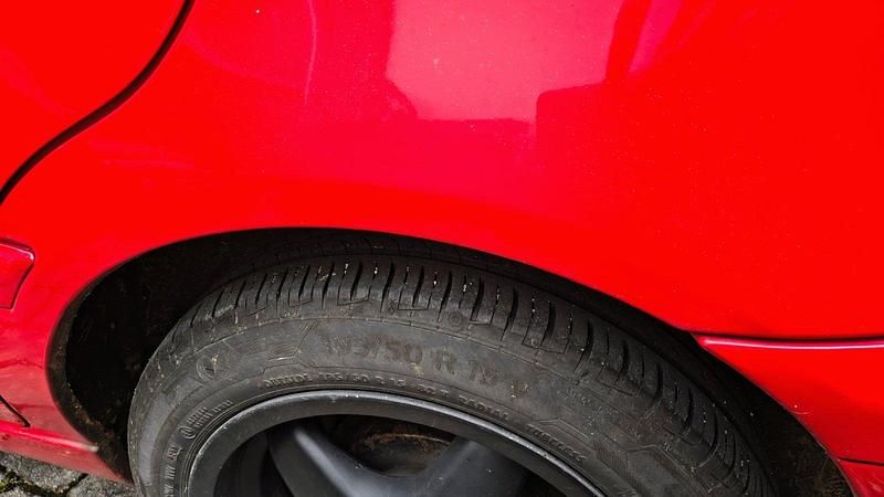 Gebraucht VW Golf III 75 PS (55 kW) 1998 Rot Kombi