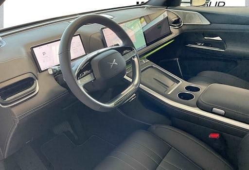 Neu XPENG G9 RWD Standard Range 258 kW (351 PS) 2025 Weiß SUV