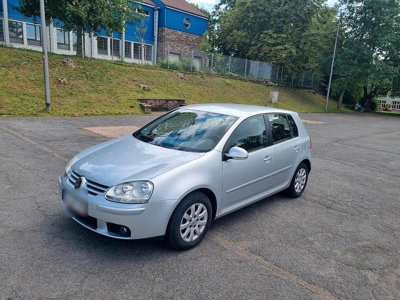Gebraucht 2005 VW Golf V Limousine | 7.300 € (Teuer) - Bild 1/4