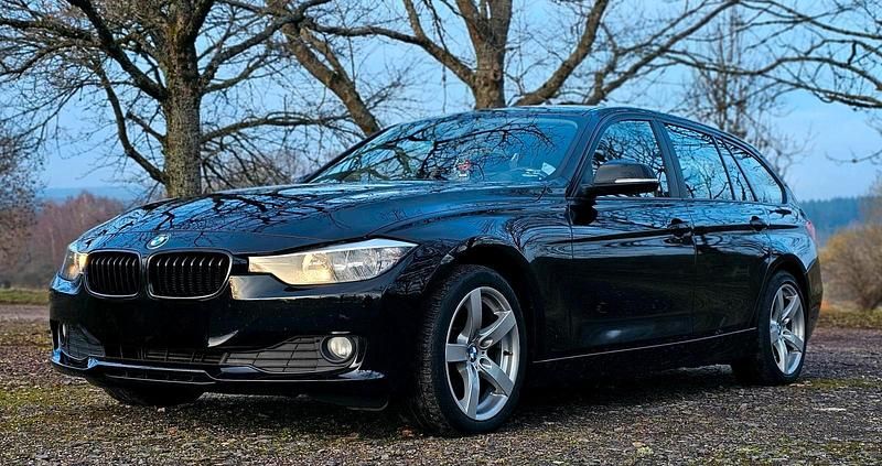 Gebraucht BMW 316 116 PS (85 kW) 2013 Schwarz Kombi