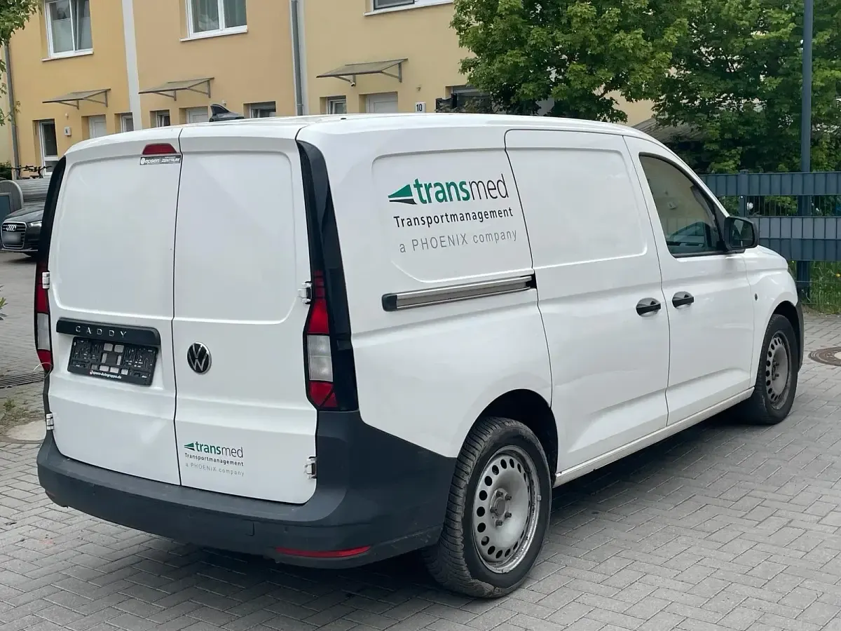 Gebraucht VW Caddy 122 PS (89 kW) 2022 Weiß Van / Kleinbus