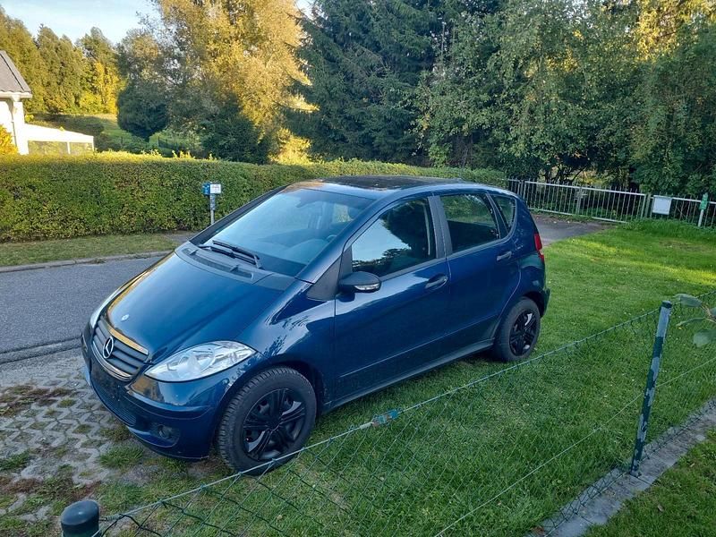 Gebraucht Mercedes A180 109 PS (80 kW) 2007 Blau Kleinwagen