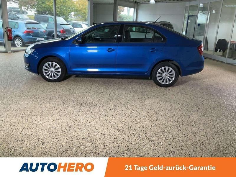 Gebraucht Skoda Rapid Active 95 PS (69 kW) 2019 Modra race/race blue Limousine