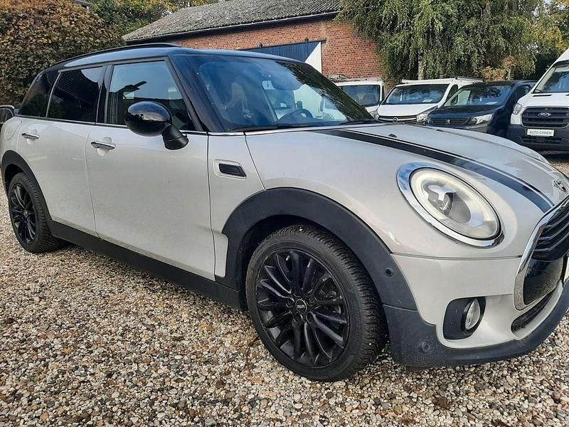 Silber Gebraucht 2019 Mini Cooper Clubman Chili Kombi | 13.998 € (Fairer Preis) - Bild 1/4