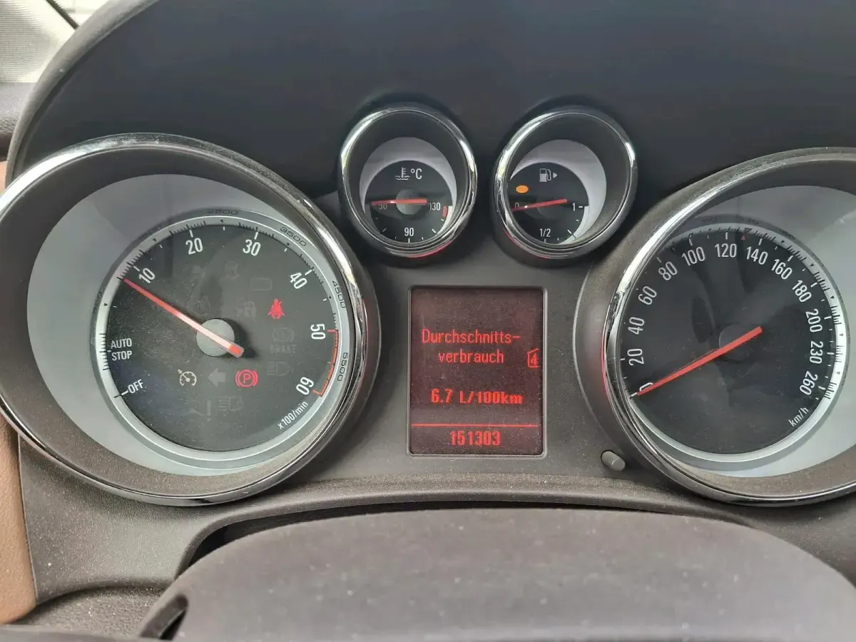 Gebraucht Opel Astra 160 PS (117 kW) 2011 Schwarz Kombi