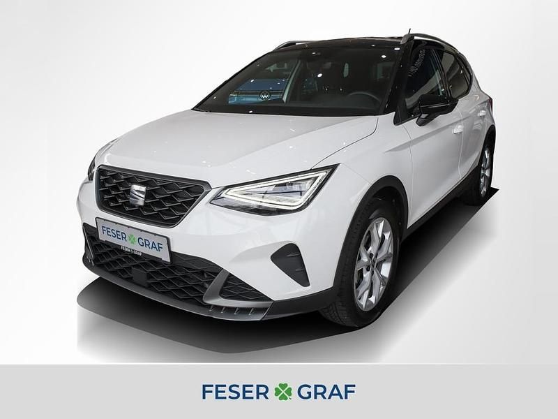 Gebraucht Seat Arona FR 150 PS (110 kW) 2023 Weiß SUV