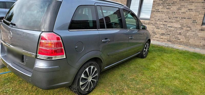 Gebraucht Opel Zafira 2006 Grau Van / Kleinbus