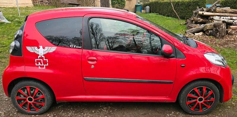 Gebraucht Citroën C1 68 PS (50 kW) 2008 Rot Kleinwagen