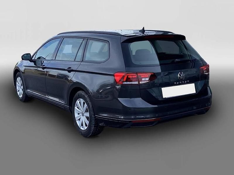 Usata VW Passat 150 CV (110 kW) 2022 Grigio Station wagon
