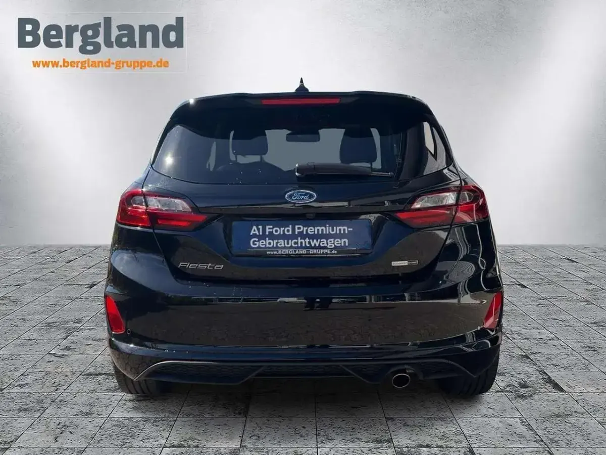 Gebraucht Ford Fiesta ST-Line X 125 PS (91 kW) 2023 Lackierung metallic "agate black" schwarz Kleinwagen