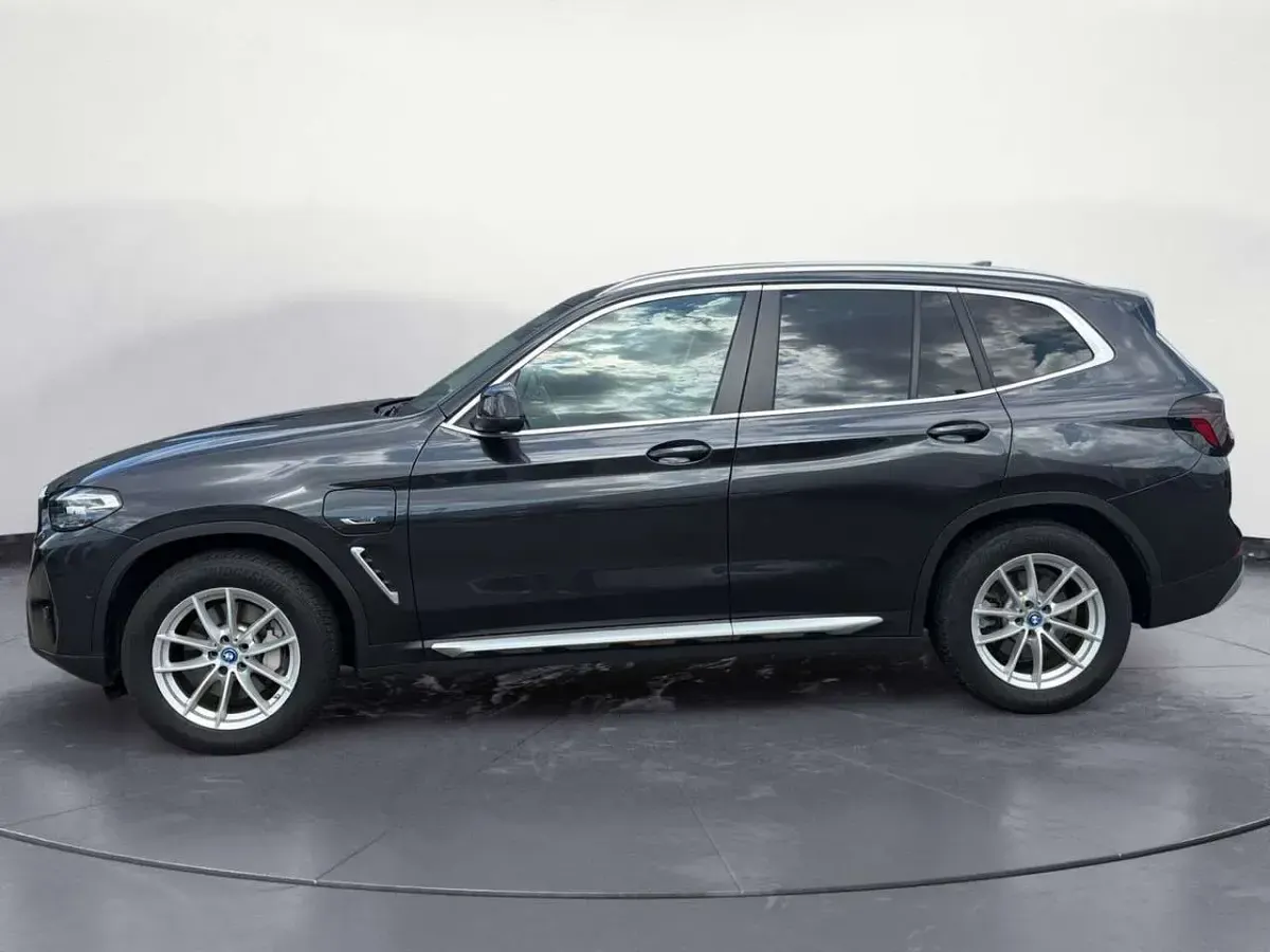 Gebraucht BMW X3 Sport Line 292 PS (214 kW) 2022 Grau SUV