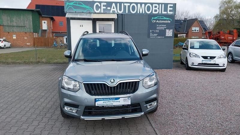 Gebraucht Skoda Yeti Joy 125 PS (91 kW) 2017 Grau SUV
