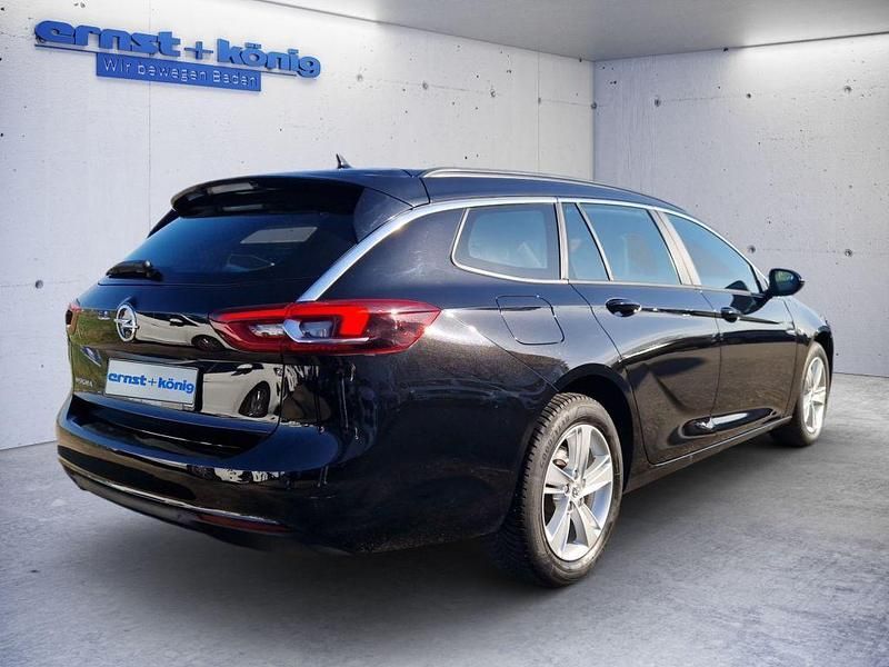 Gebraucht Opel Insignia 122 PS (89 kW) 2021 Schwarz Kombi