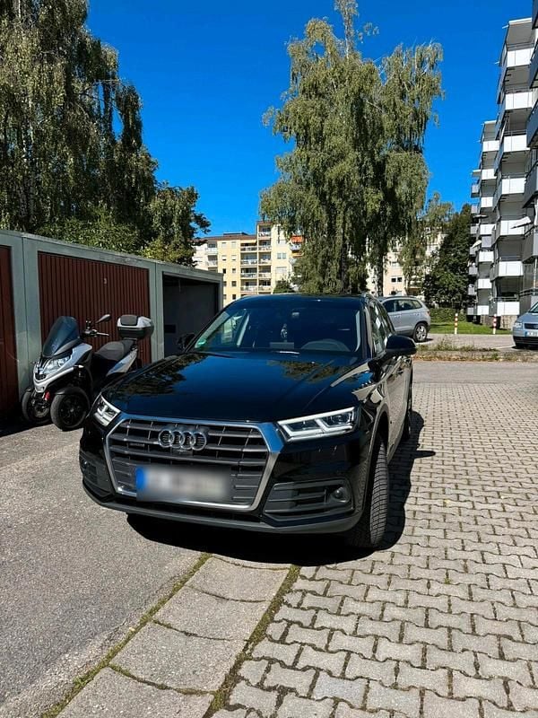 Schwarz Gebraucht 2017 Audi Q5 Premium SUV | 25.000 € (Superpreis) - Bild 1/4