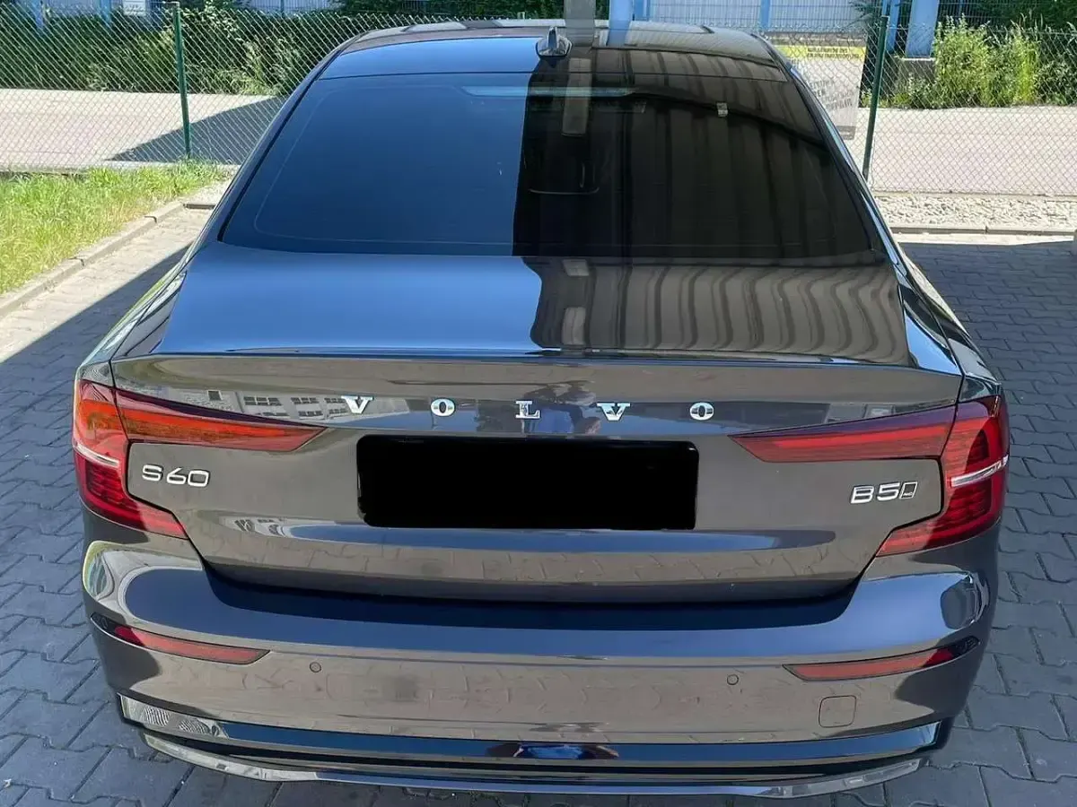 Gebraucht Volvo S60 Ultimate 250 PS (183 kW) 2023 Grau Limousine