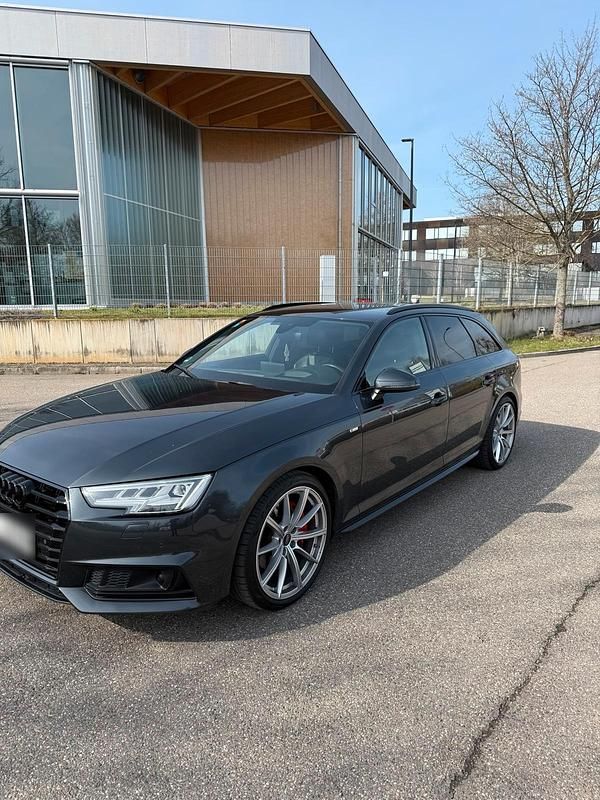 Gebraucht Audi A4 S-Line 218 PS (160 kW) 2016 Grau Kombi