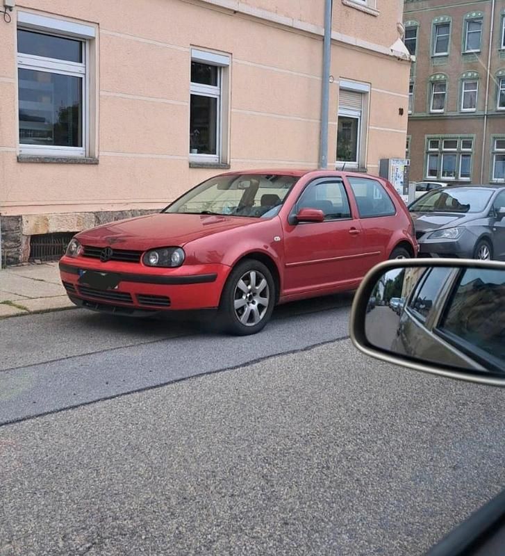 Rot Gebraucht 2003 VW Golf IV Kleinwagen | 500 € (Superpreis) - Bild 1/3