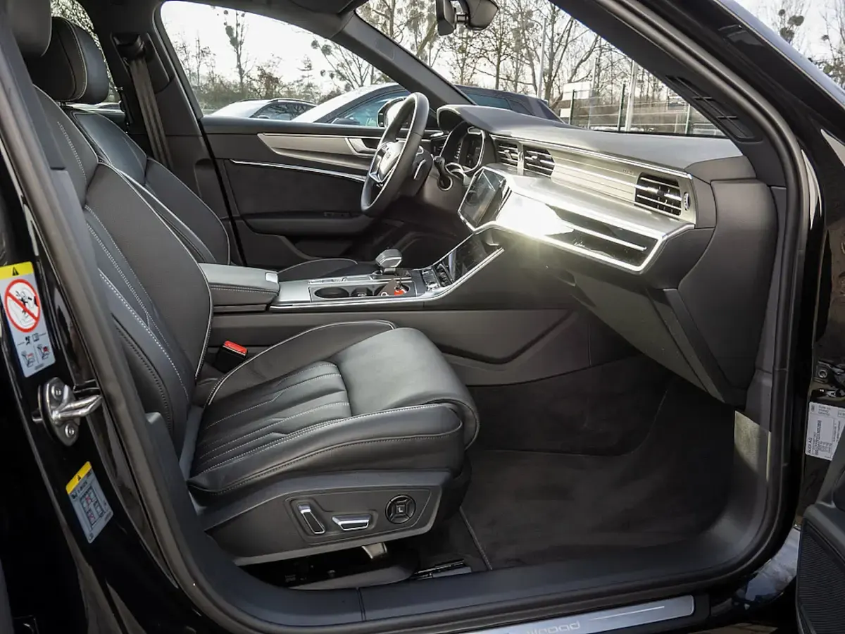 Gebraucht Audi A6 Allroad Ambiente 286 PS (210 kW) 2025 Schwarz (schwarz / mythosschwarz) Kombi