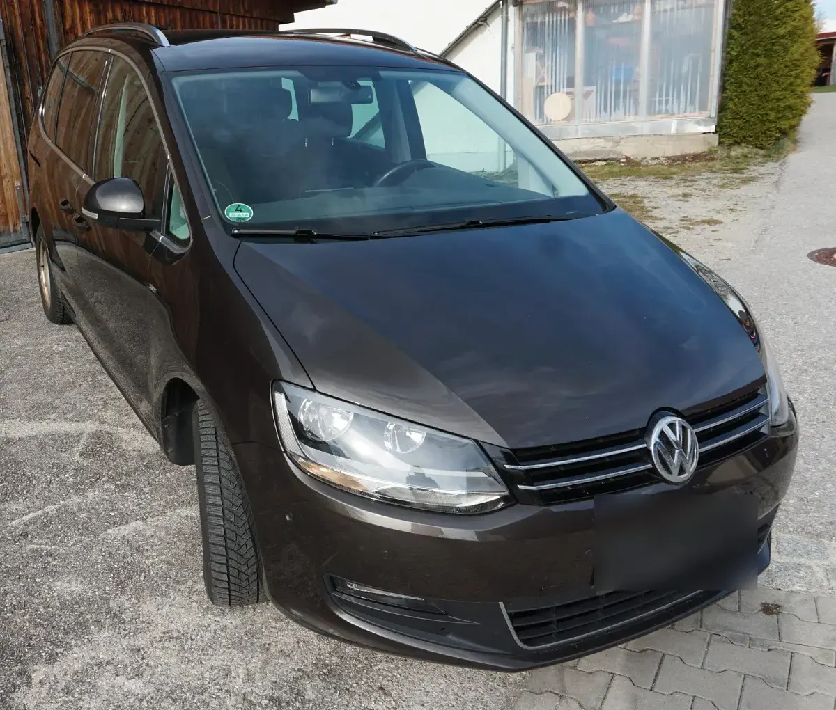 Usata VW Sharan 150 CV (110 kW) 2014 Marrone Monovolume