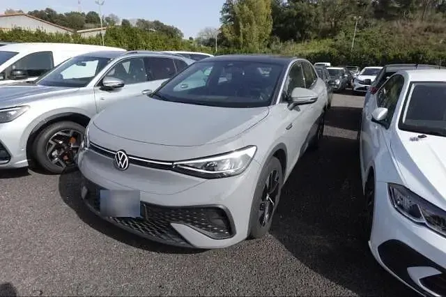 Gebraucht VW ID.5 Pro Performance 150 kW (204 PS) 2023 Grau SUV