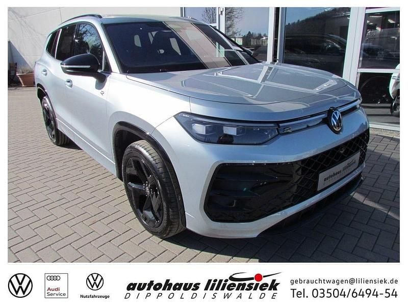 Neu VW Tayron R-line 193 PS (141 kW) 2026 Silber SUV
