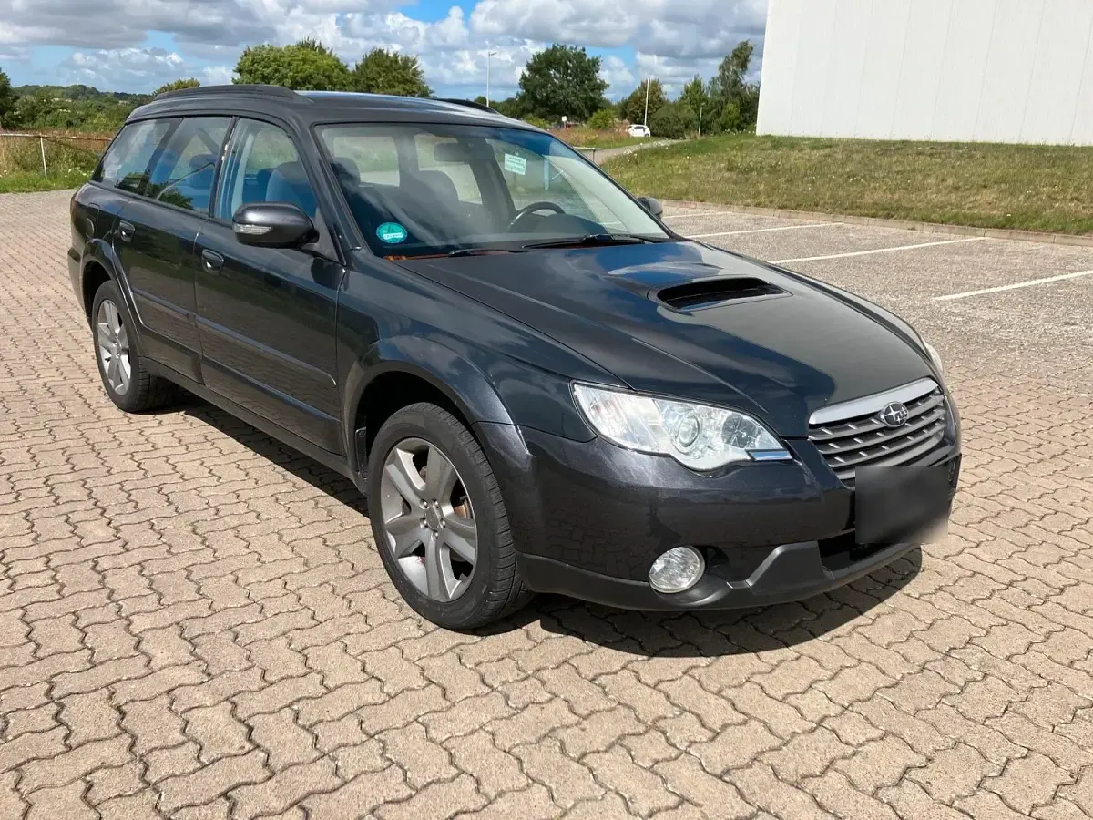 Gebraucht Subaru Legacy 150 PS (110 kW) 2009 Grau Kombi