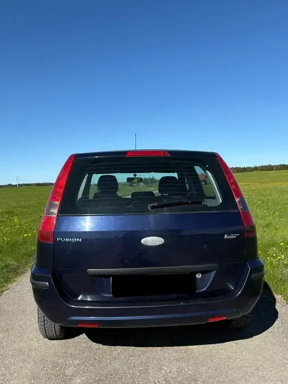 Gebraucht Ford Fusion 80 PS (58 kW) 2003 Blau Kleinwagen