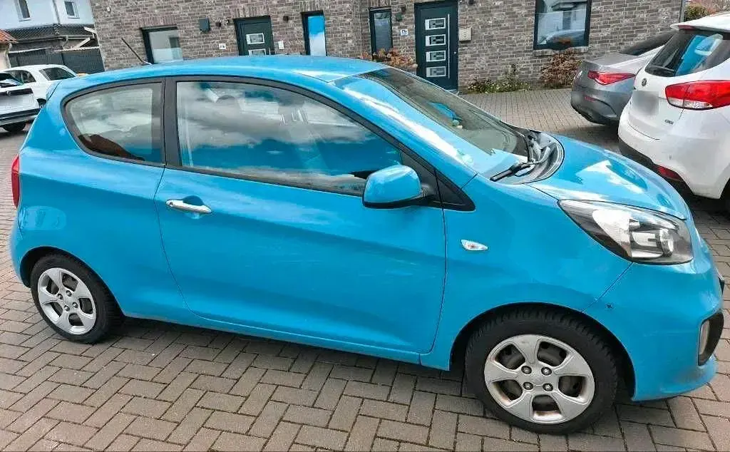Gebraucht Kia Picanto 69 PS (50 kW) 2013 Blau Kleinwagen