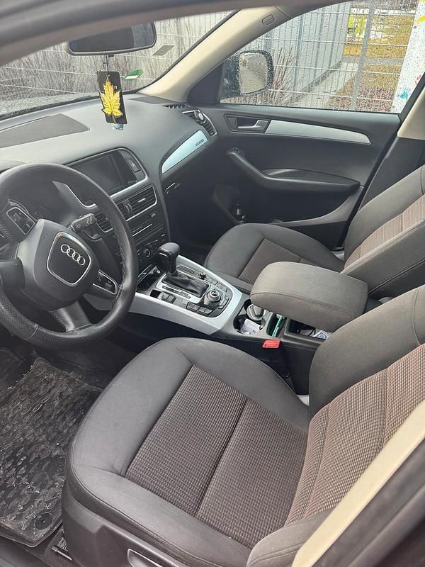 Gebraucht Audi Q5 Comfort 170 PS (125 kW) 2011 Schwarz SUV