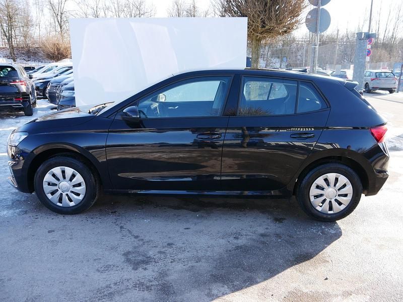 Neu Skoda Fabia Selection 116 PS (85 kW) 2026 Blackmagic perleffekt Limousine